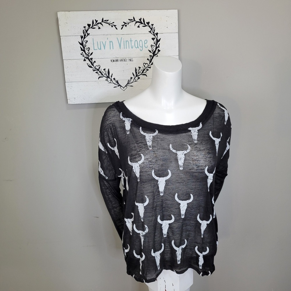 Chaser Black 3/4" Sleeve Sheer Skull Print Top Womens Size S Lightweight‎ Boho